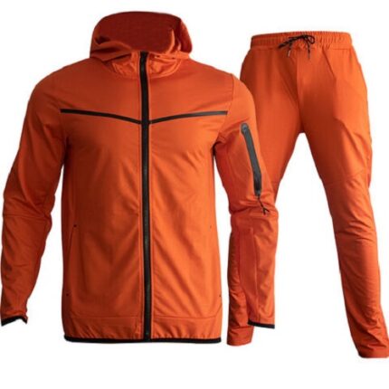 Men’s two-tone athletic tracksuit with adjustable hoodie and tapered joggers