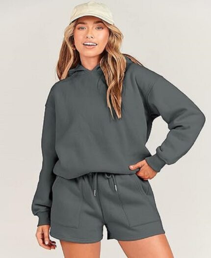 Women’s Comfortable Hoodie and Running Shorts Set – 2-Piece Activewear with Pockets